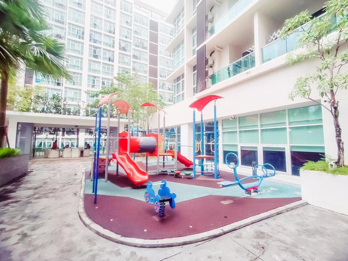 Mutiara Ville Cyberjaya By Idealhub Extérieur photo